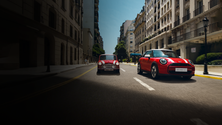 迎春焕新 福上加马 迎春纳福礼：指定车辆享购置税清零礼遇